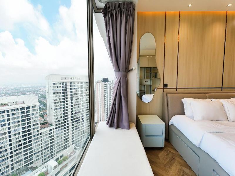 Midtown By Saigon image