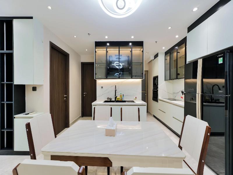 Midtown By Saigon image