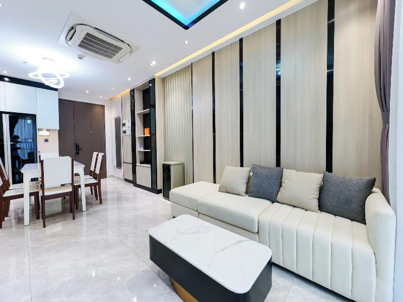 Midtown By Saigon image
