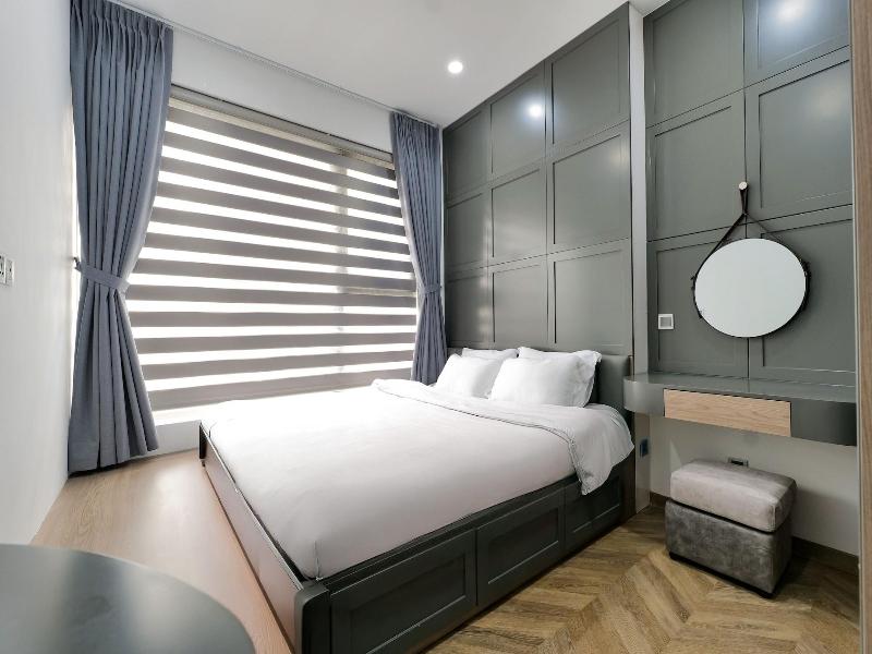 Midtown By Saigon image