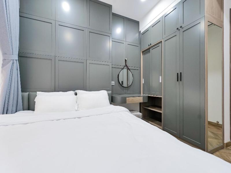 Midtown By Saigon image