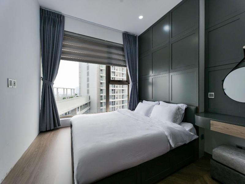 Midtown By Saigon image