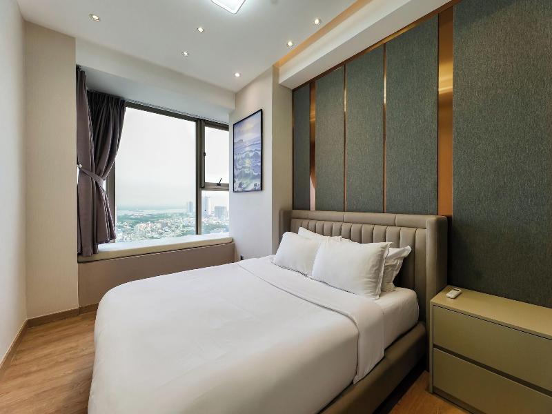 Midtown By Saigon image