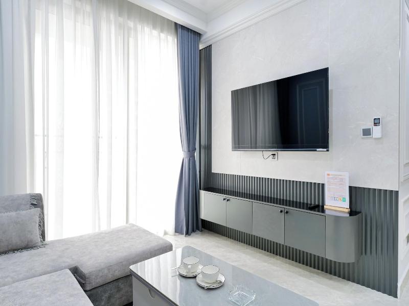 Midtown By Saigon image