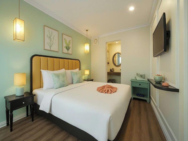 Omina Hanoi Hotel And Restaurant image