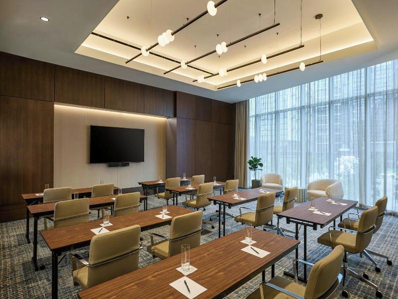 Jw Marriott Reston Station image
