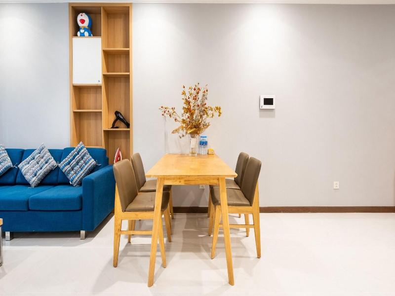 Lyshing Apartment In Vinhomes Luxury Landmark image