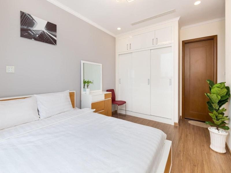 Lyshing Apartment In Vinhomes Luxury Landmark image