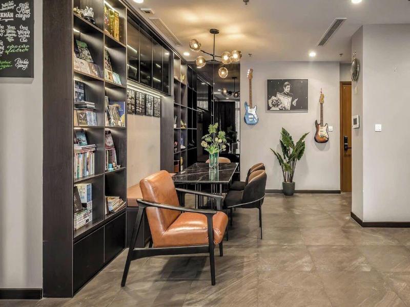 Lyshing Apartment In Vinhomes Luxury Landmark image