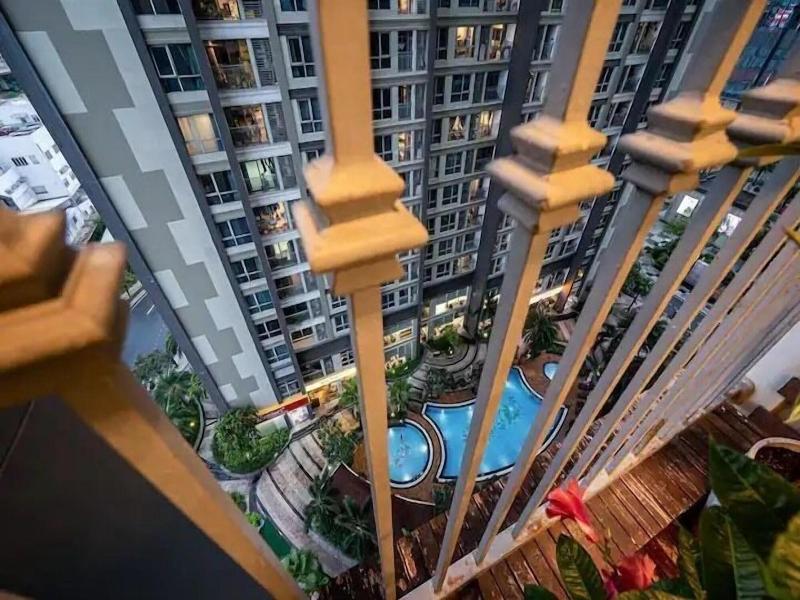 Lyshing Apartment In Vinhomes Luxury Landmark image