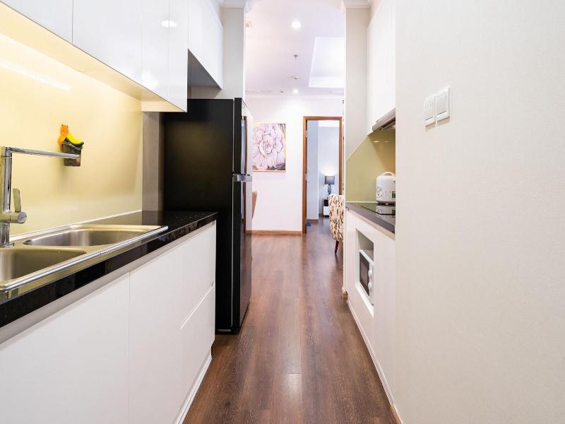 Lyshing Apartment In Vinhomes Luxury Landmark image