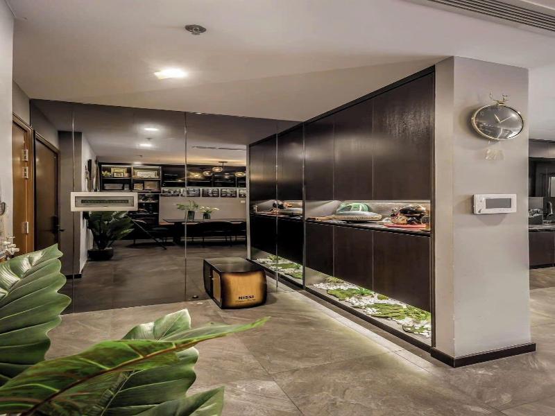 Lyshing Apartment In Vinhomes Luxury Landmark image