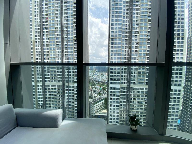 Lyshing Apartment In Vinhomes Luxury Landmark image