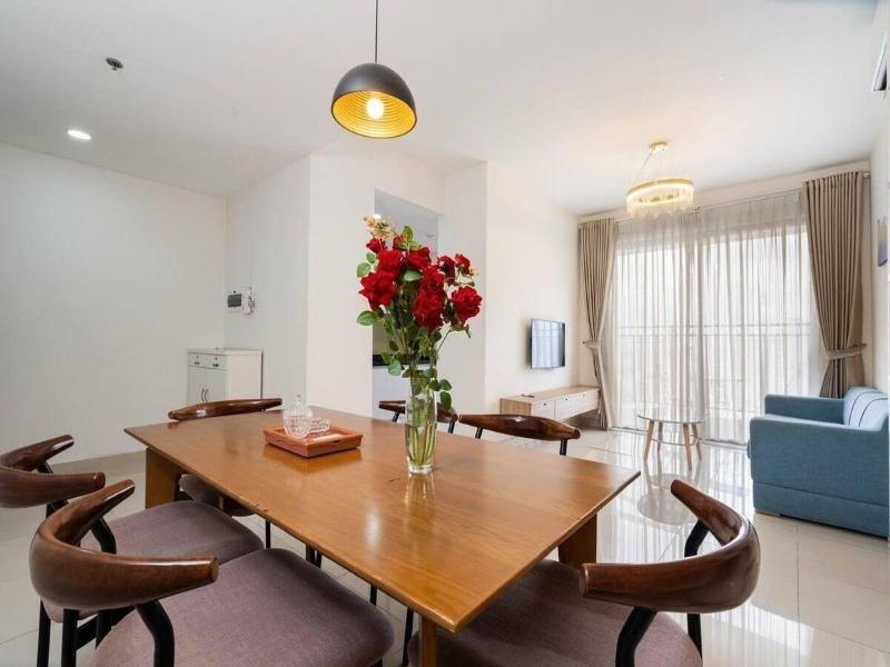 Lyshing Apartment In Vinhomes Luxury Landmark image