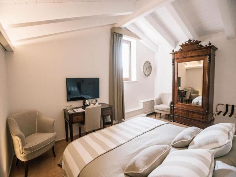 Giardini Calce Luxury Rooms image