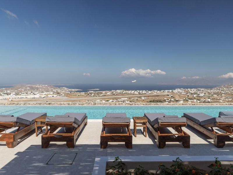 Sunset Hill Suites