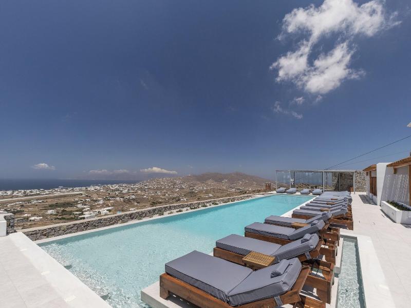 Sunset Hill Suites