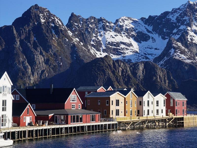 Henningsvã¦r Bryggehotell - By Classic Norway Ho image