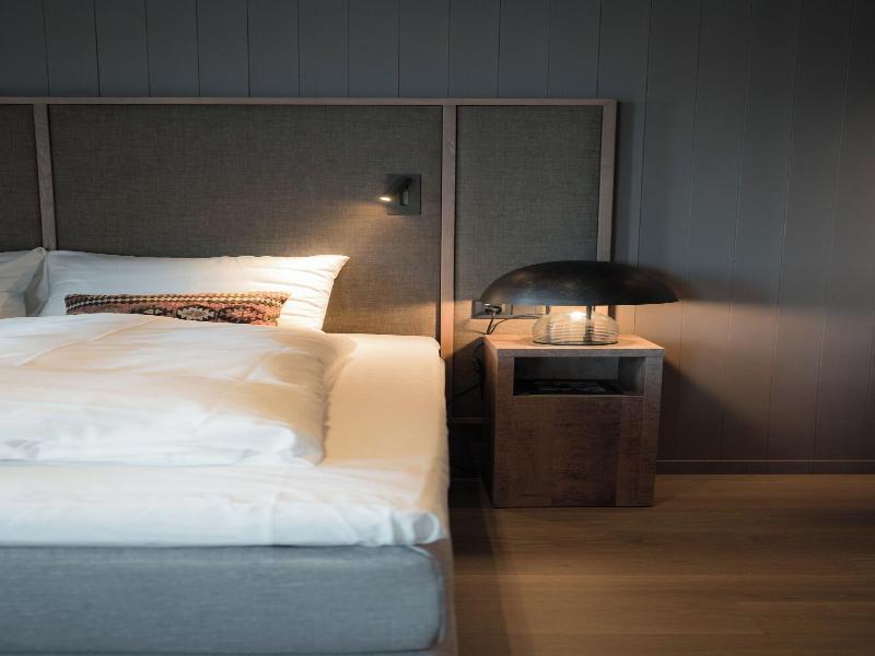Henningsvã¦r Bryggehotell - By Classic Norway Ho image