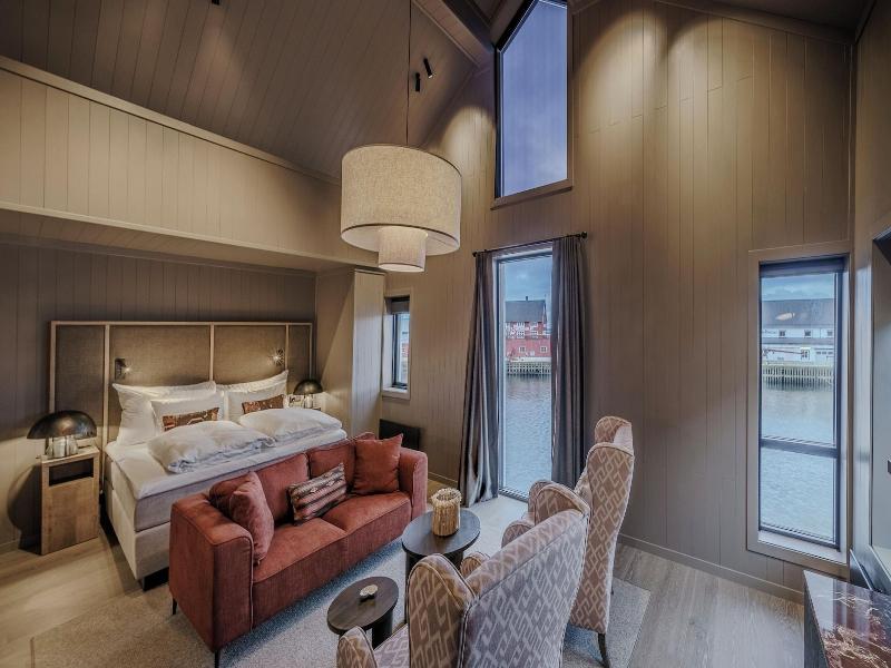 Henningsvã¦r Bryggehotell - By Classic Norway Ho image