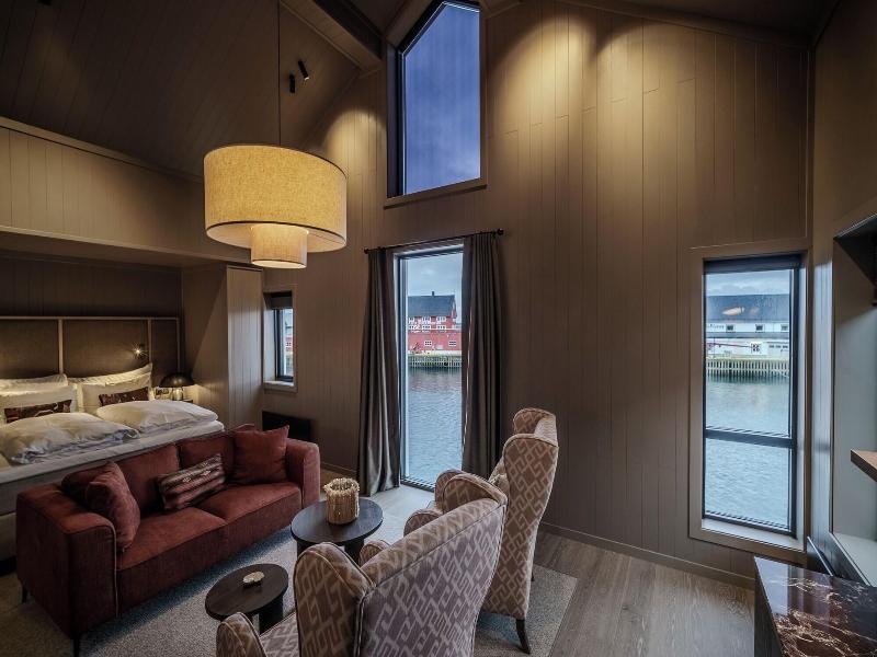 Henningsvã¦r Bryggehotell - By Classic Norway Ho image