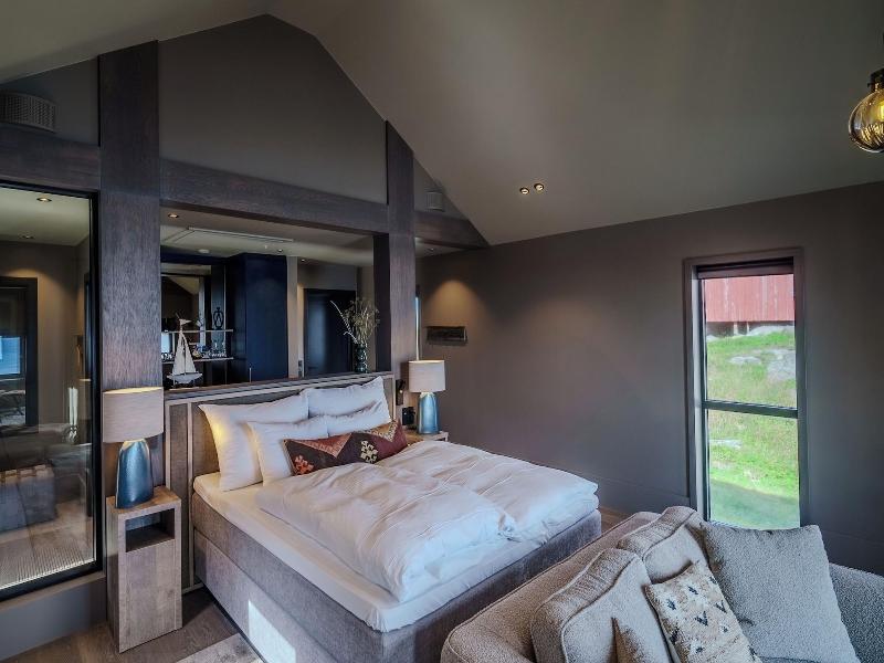 Henningsvã¦r Bryggehotell - By Classic Norway Ho image