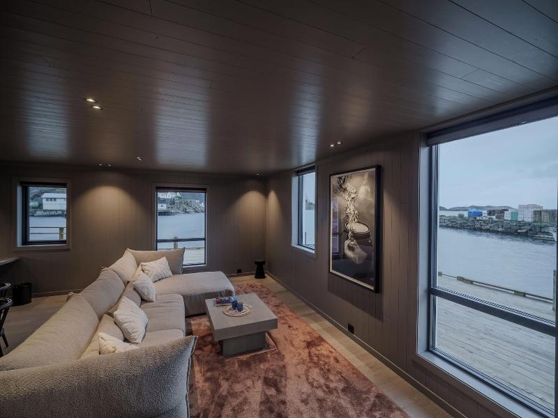 Henningsvã¦r Bryggehotell - By Classic Norway Ho image