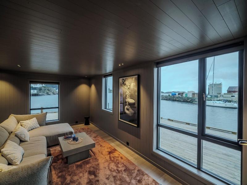 Henningsvã¦r Bryggehotell - By Classic Norway Ho image