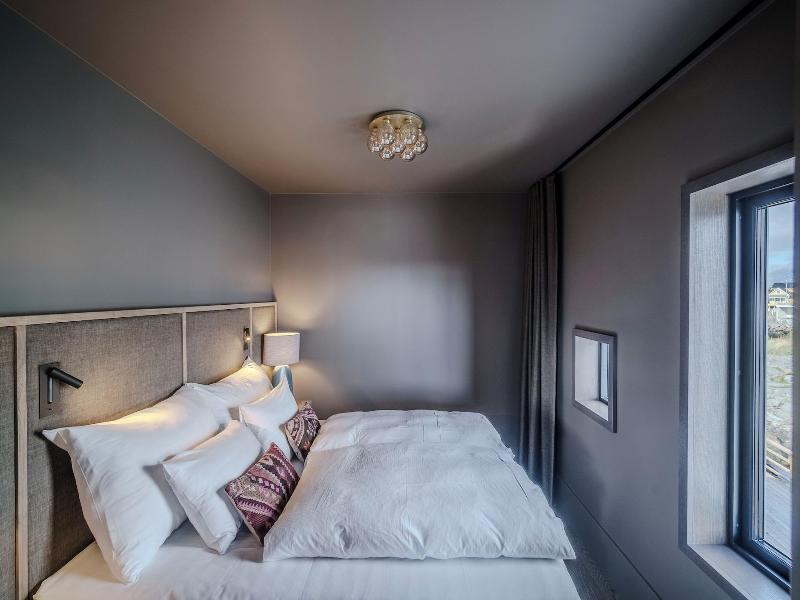 Henningsvã¦r Bryggehotell - By Classic Norway Ho image