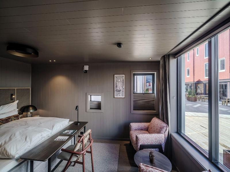 Henningsvã¦r Bryggehotell - By Classic Norway Ho image