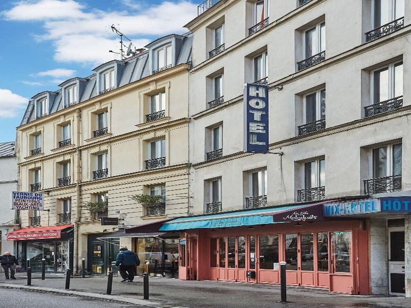 Hotel Petit Vix image