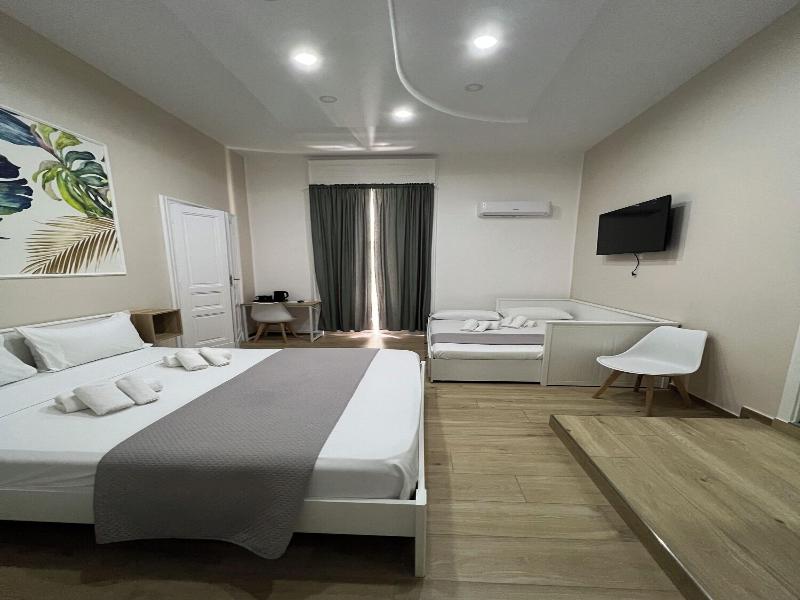 Vpm Room's Central Train Station image