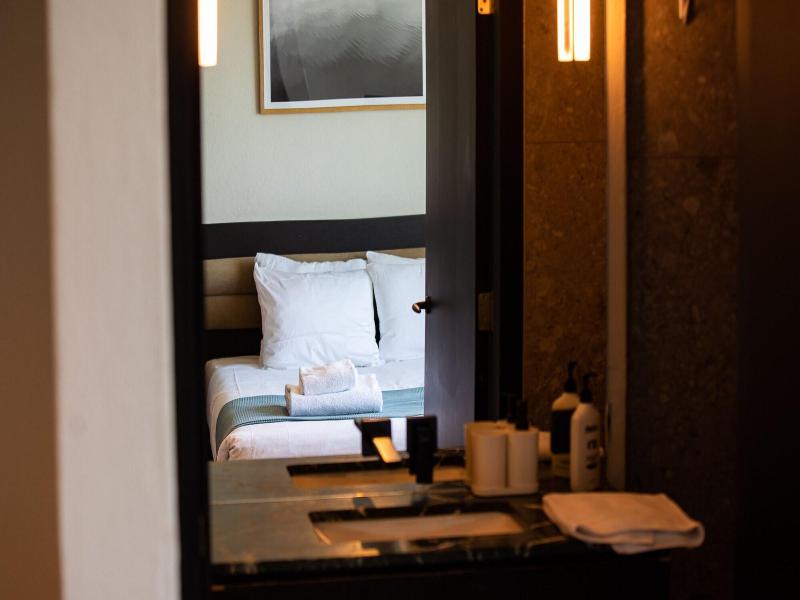 Rooms25 image