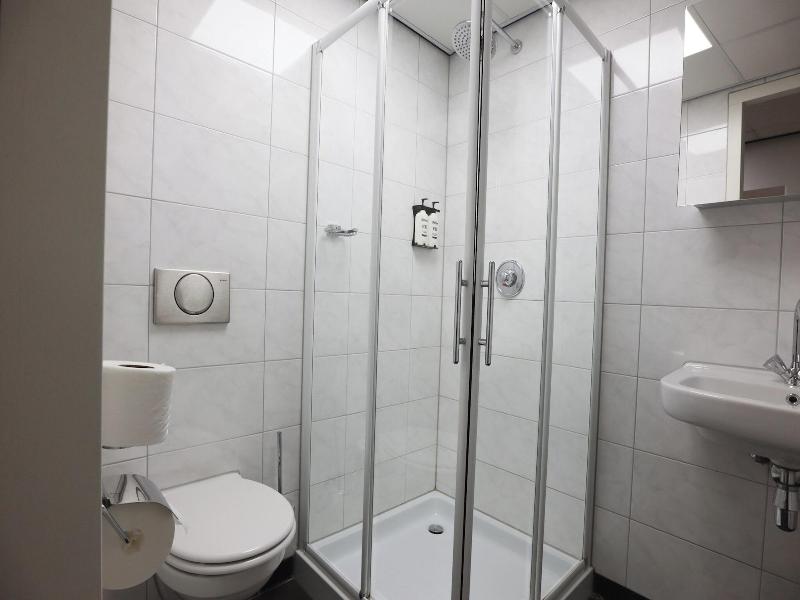 Rooms25 image