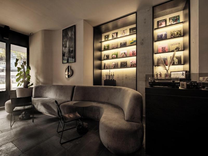Hotel Casa Izel Roma Norte image