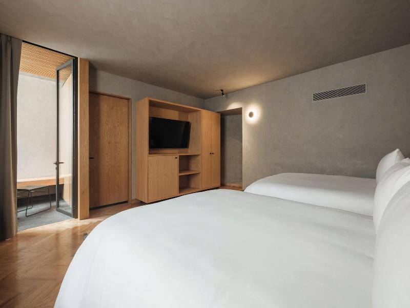 Hotel Casa Izel Roma Norte image