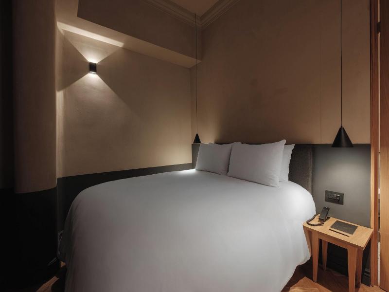Hotel Casa Izel Roma Norte image