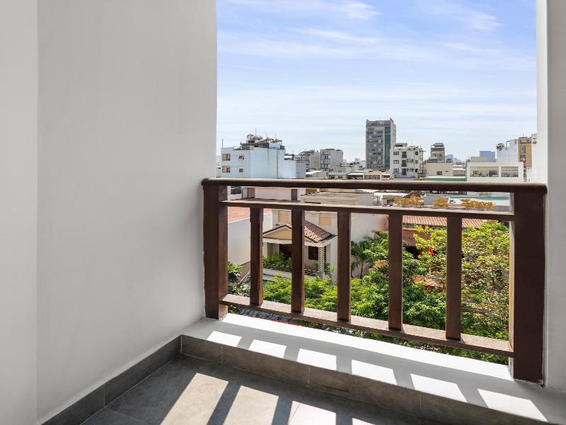 Tokyo Boutique Front Beach Hotel image