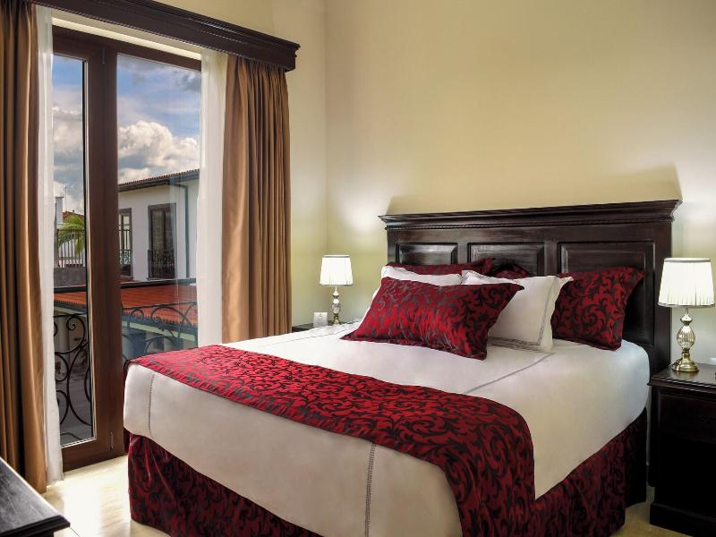 Barolo Hotel 4