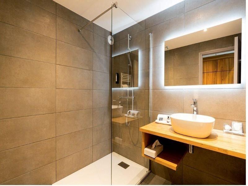 Hotel Fac Et Spera image