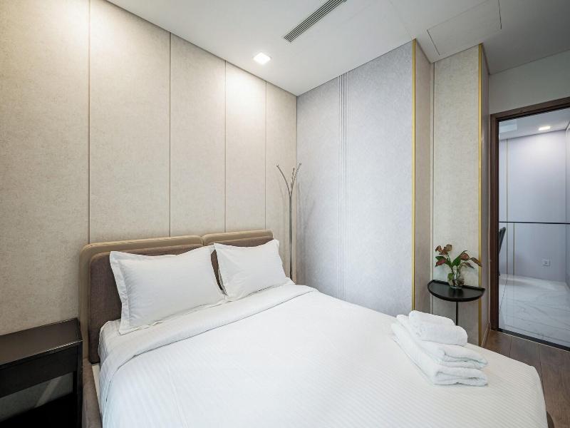 Vinhomes Central Park- Luxury Apartments image
