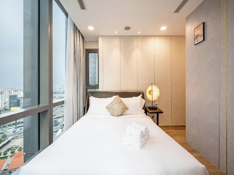 Vinhomes Central Park- Luxury Apartments image