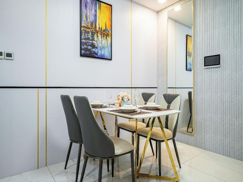Vinhomes Central Park- Luxury Apartments image