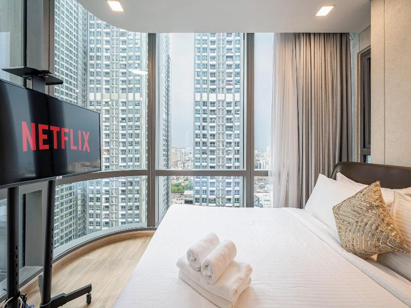Vinhomes Central Park- Luxury Apartments image