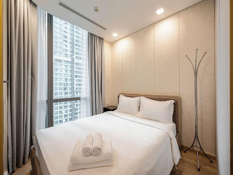 Vinhomes Central Park- Luxury Apartments image