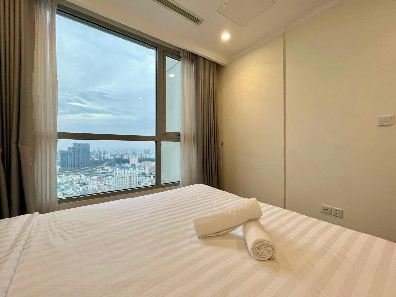Vinhomes Central Park- Luxury Apartments image