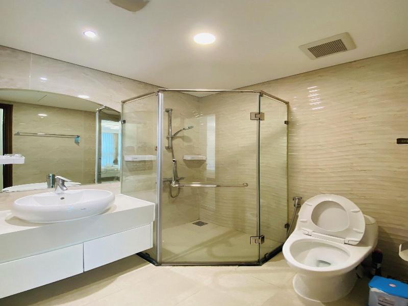 Vinhomes Central Park- Luxury Apartments image