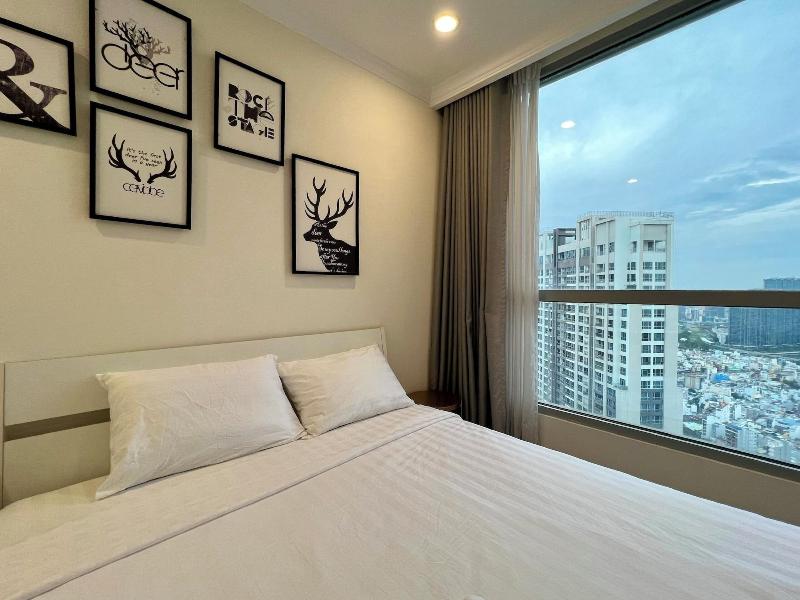 Vinhomes Central Park- Luxury Apartments image