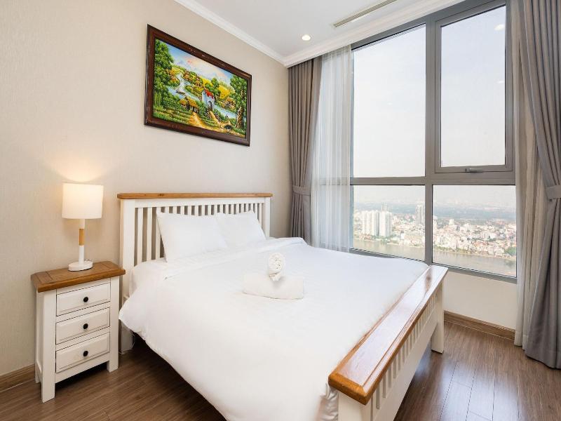Vinhomes Central Park- Luxury Apartments image