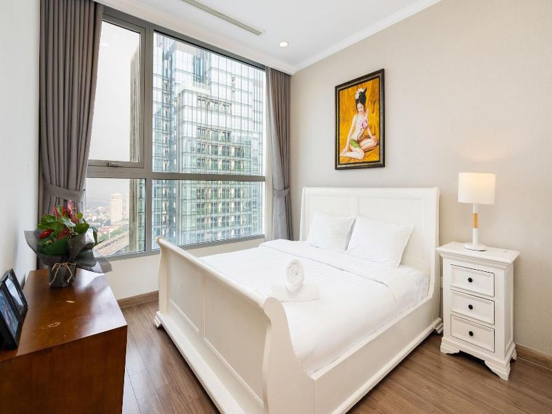 Vinhomes Central Park- Luxury Apartments image